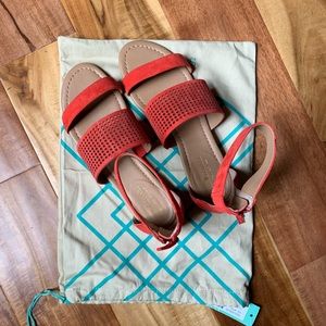 Issac Mizrahi Leather Sandals